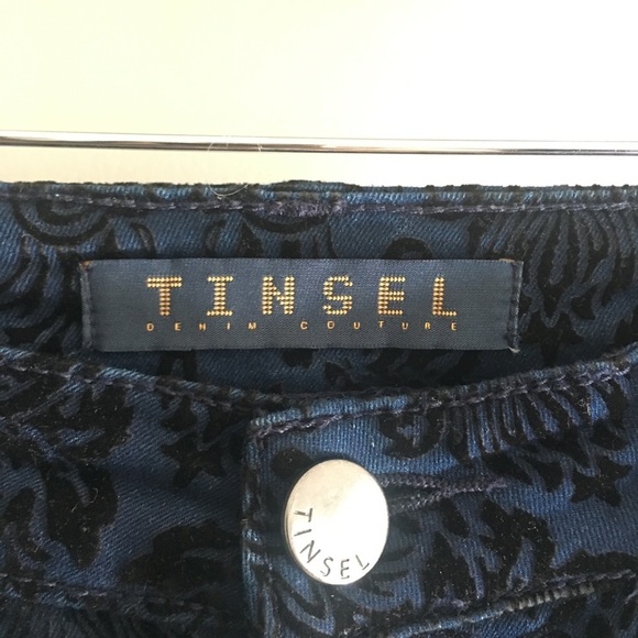 ⭐️40% Off⭐️ Tinsel Denim Couture Navy & Black Skinny Jeans - Picture 4 of 7